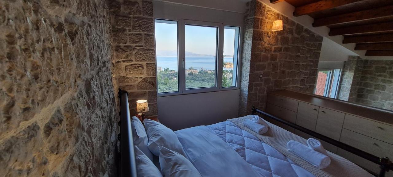 Вилла Πέτρα, Ελιά Και Λεβάντα Толон Экстерьер фото